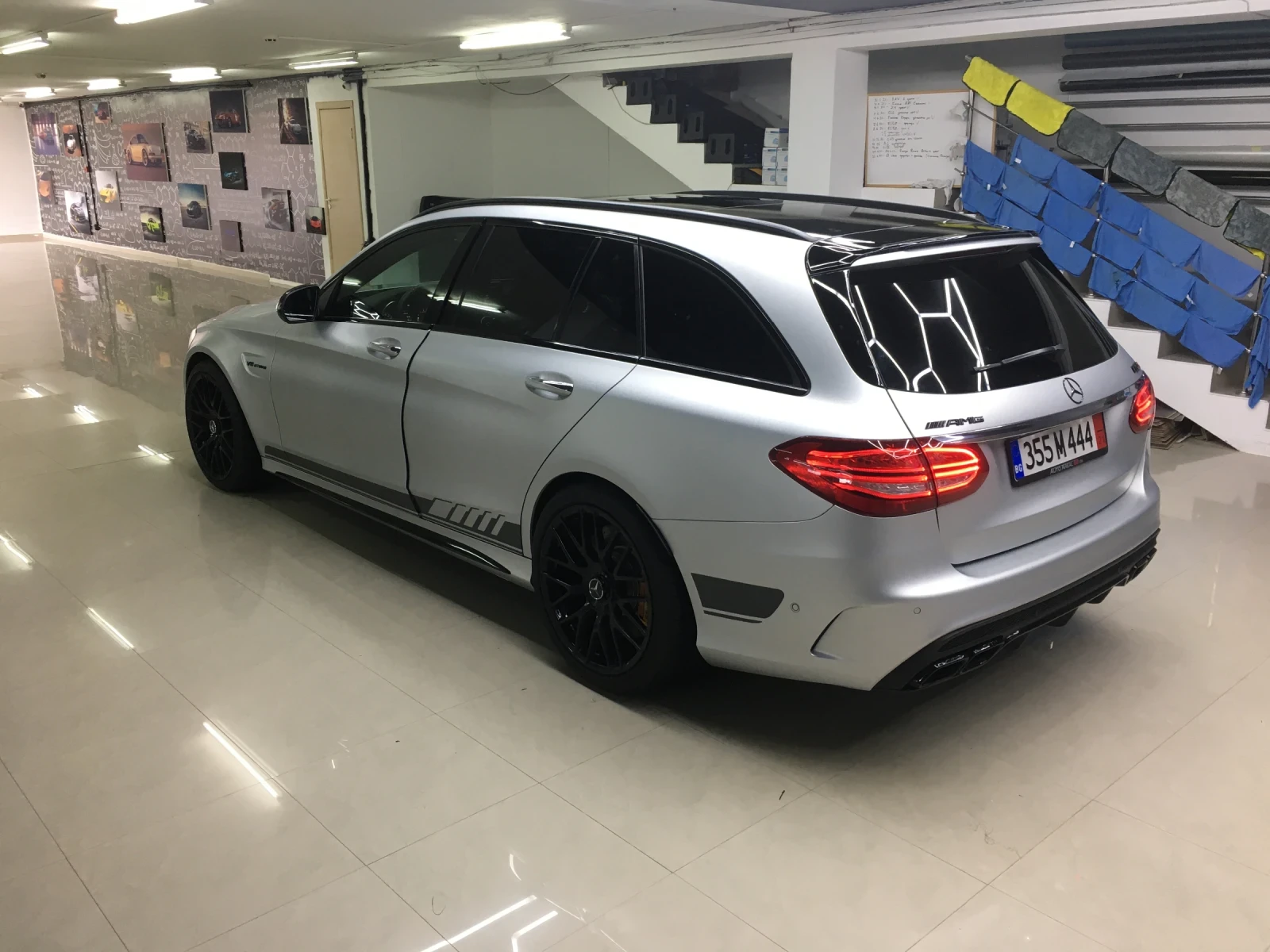Mercedes-Benz C 63 AMG EDITION 1 НОВ  - изображение 5