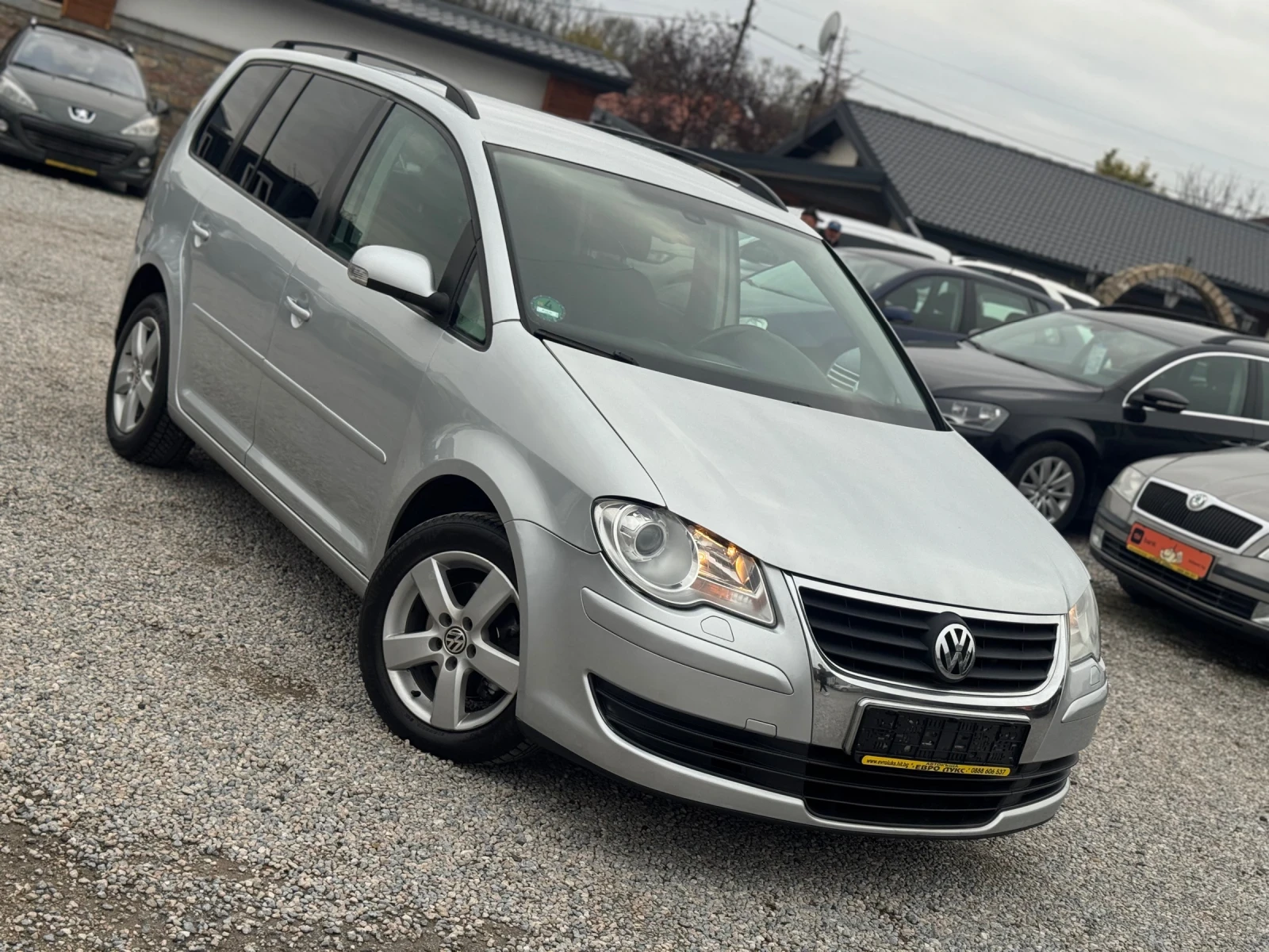 VW Touran 2.0TDI 140 7-   -  | Mobile.bg   1