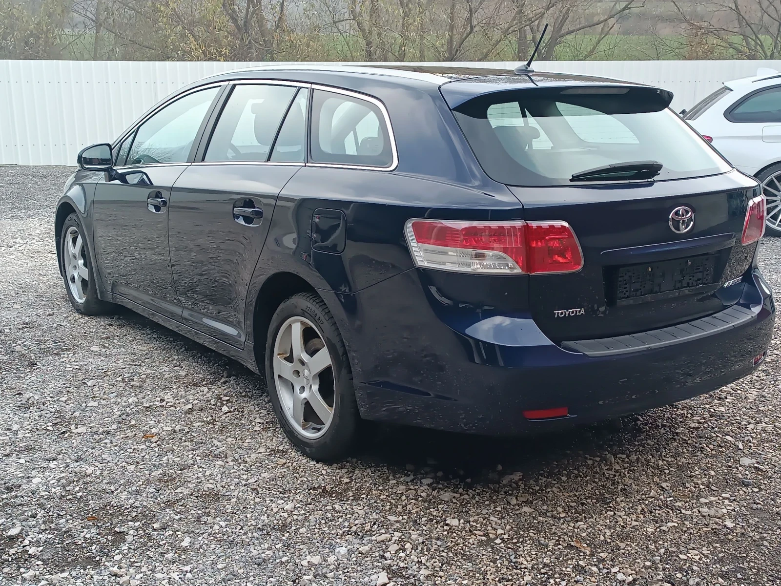 Toyota Avensis | Mobile.bg   5