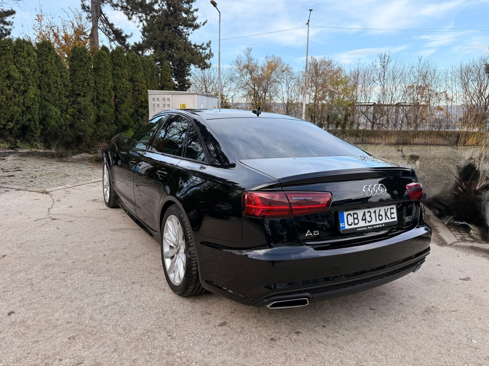 Audi A6 A6 Sal. q. 3.0 V6245 A8 - изображение 4