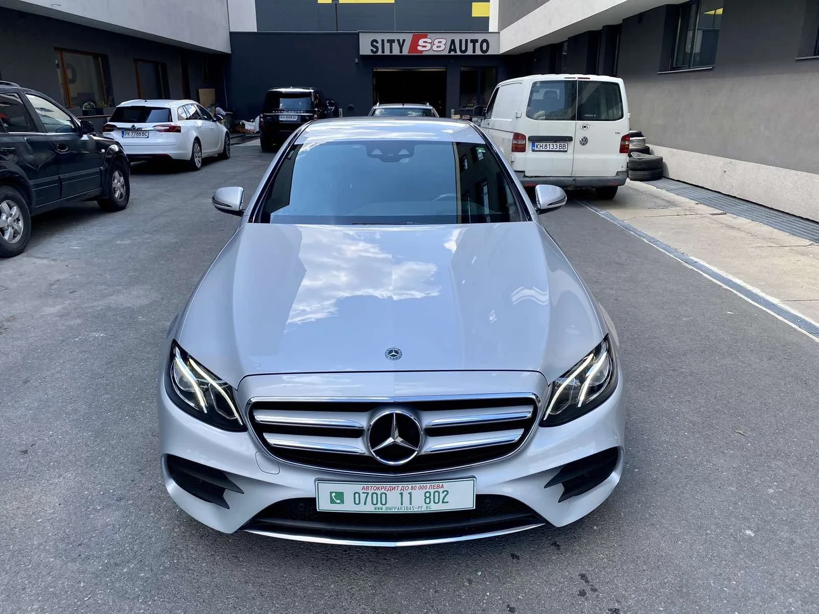 Mercedes-Benz E 220  - изображение 2