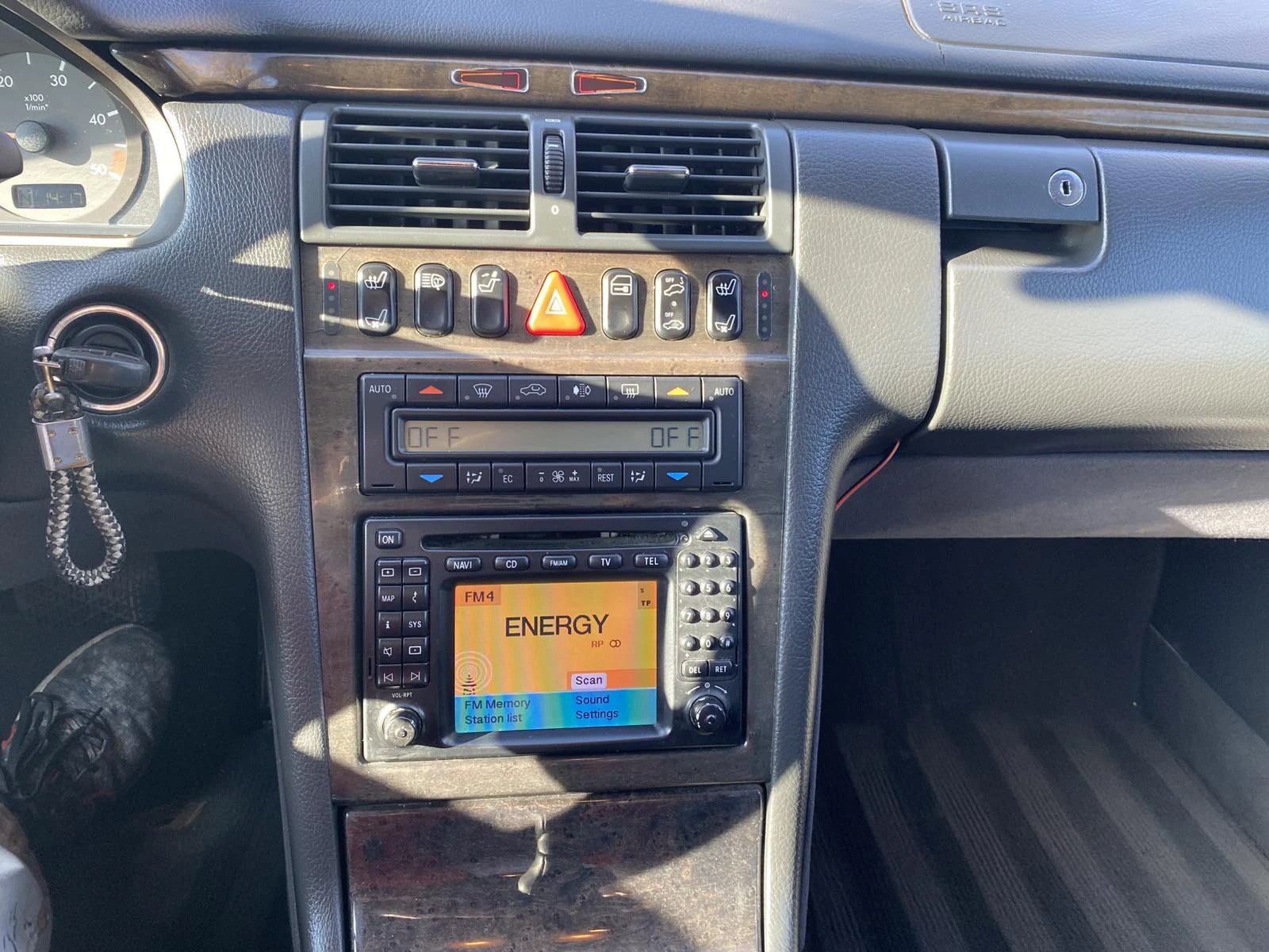 Mercedes-Benz E 320 W210 | Mobile.bg � ����������� 17