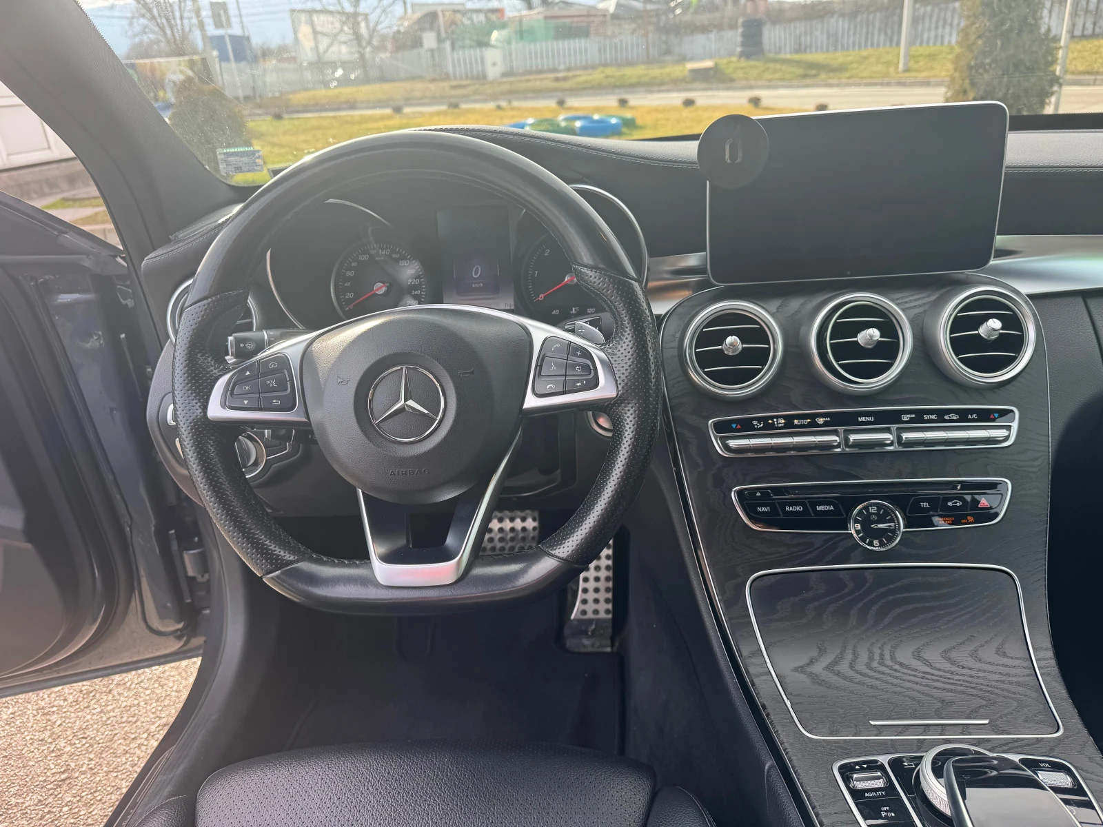 Mercedes-Benz C 250, снимка 15 - Автомобили и джипове - 53788333