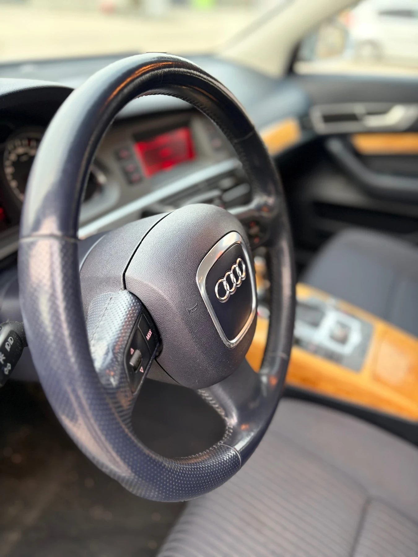 Audi A6 3.0 TDI V6 Quattro , снимка 10 - Автомобили и джипове - 54223872