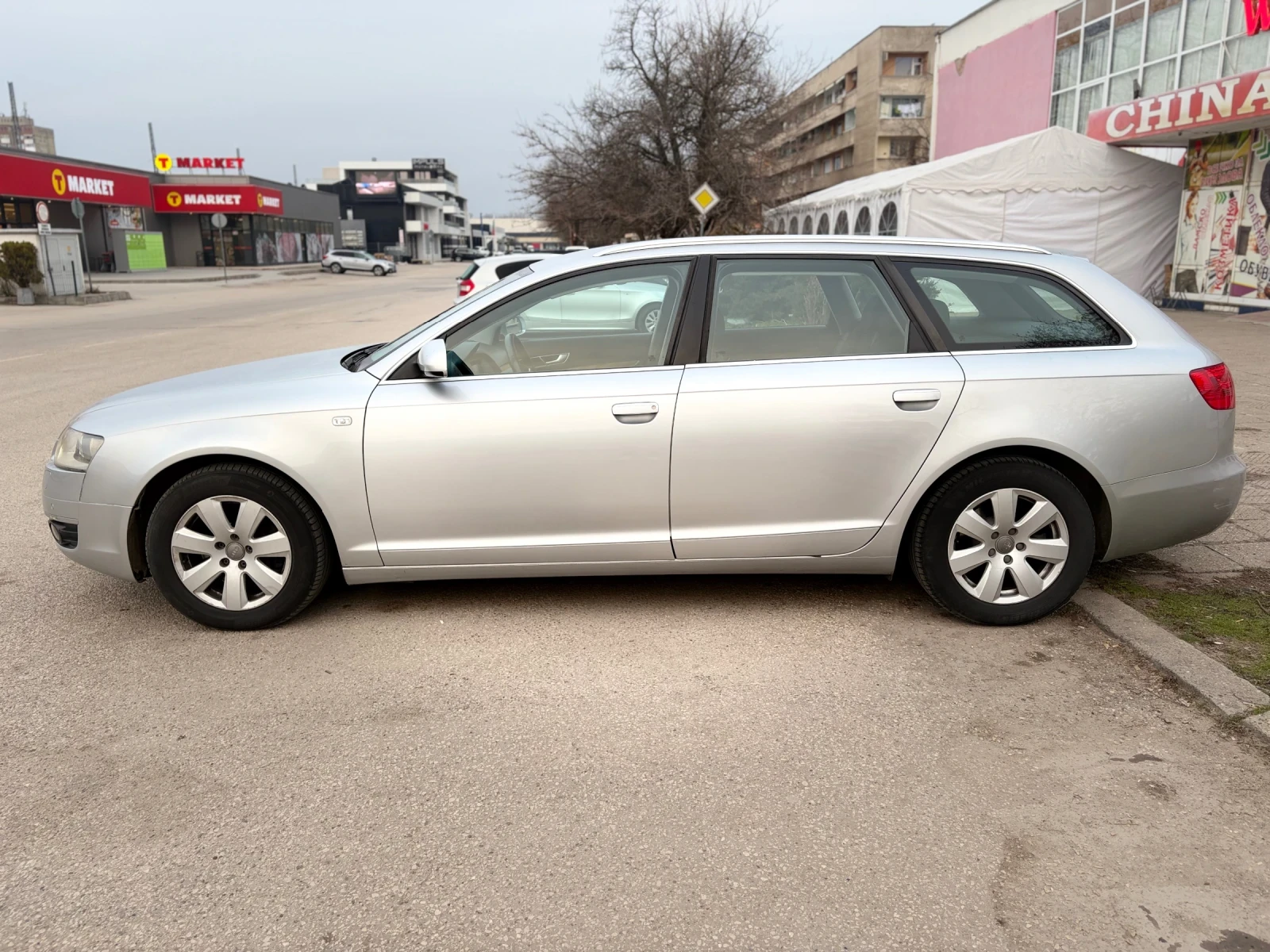 Audi A6 3.0 TDI V6 Quattro , снимка 9 - Автомобили и джипове - 54223872