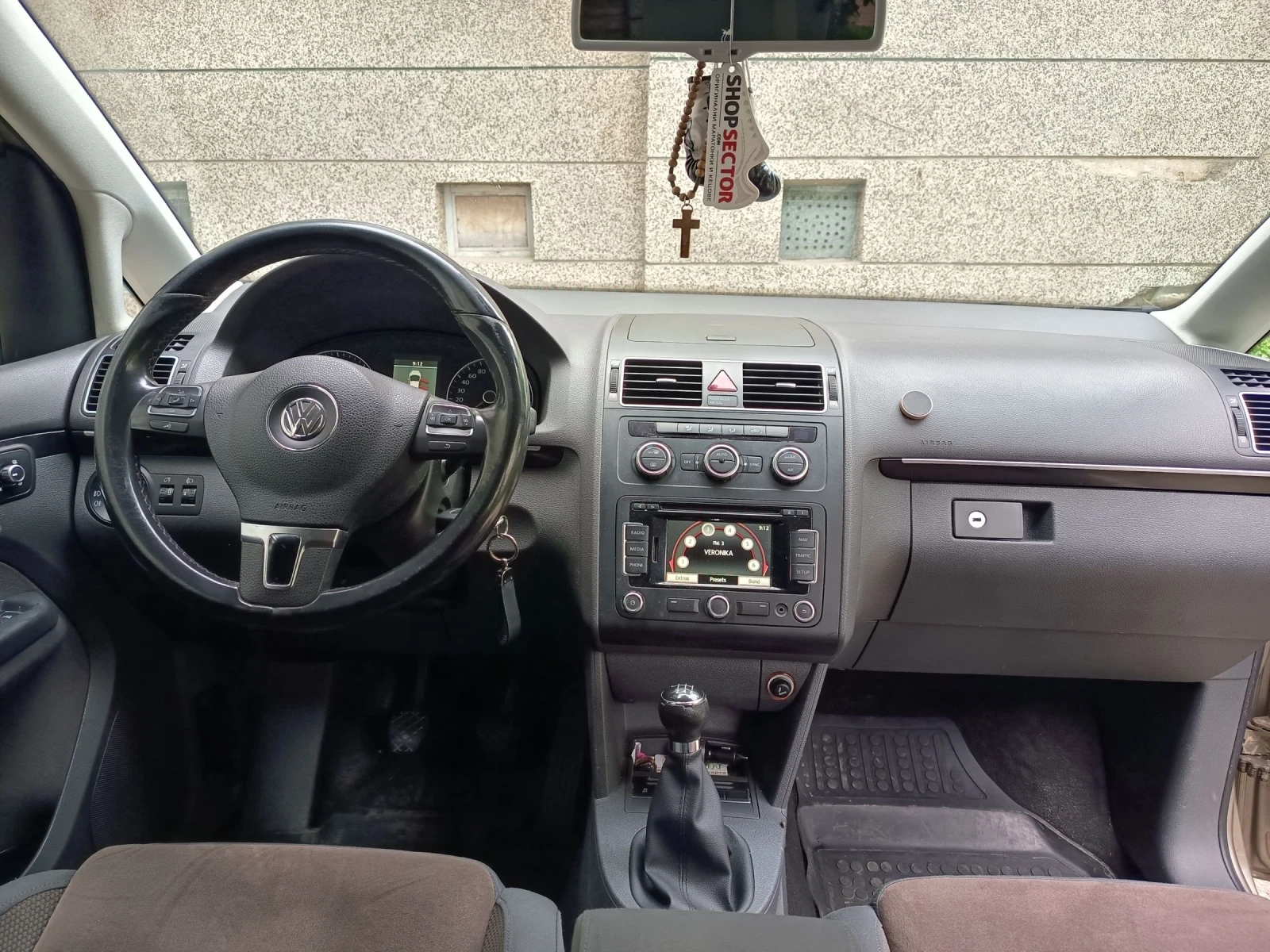 VW Touran 1, 6TDI , снимка 8 - Автомобили и джипове - 54358732