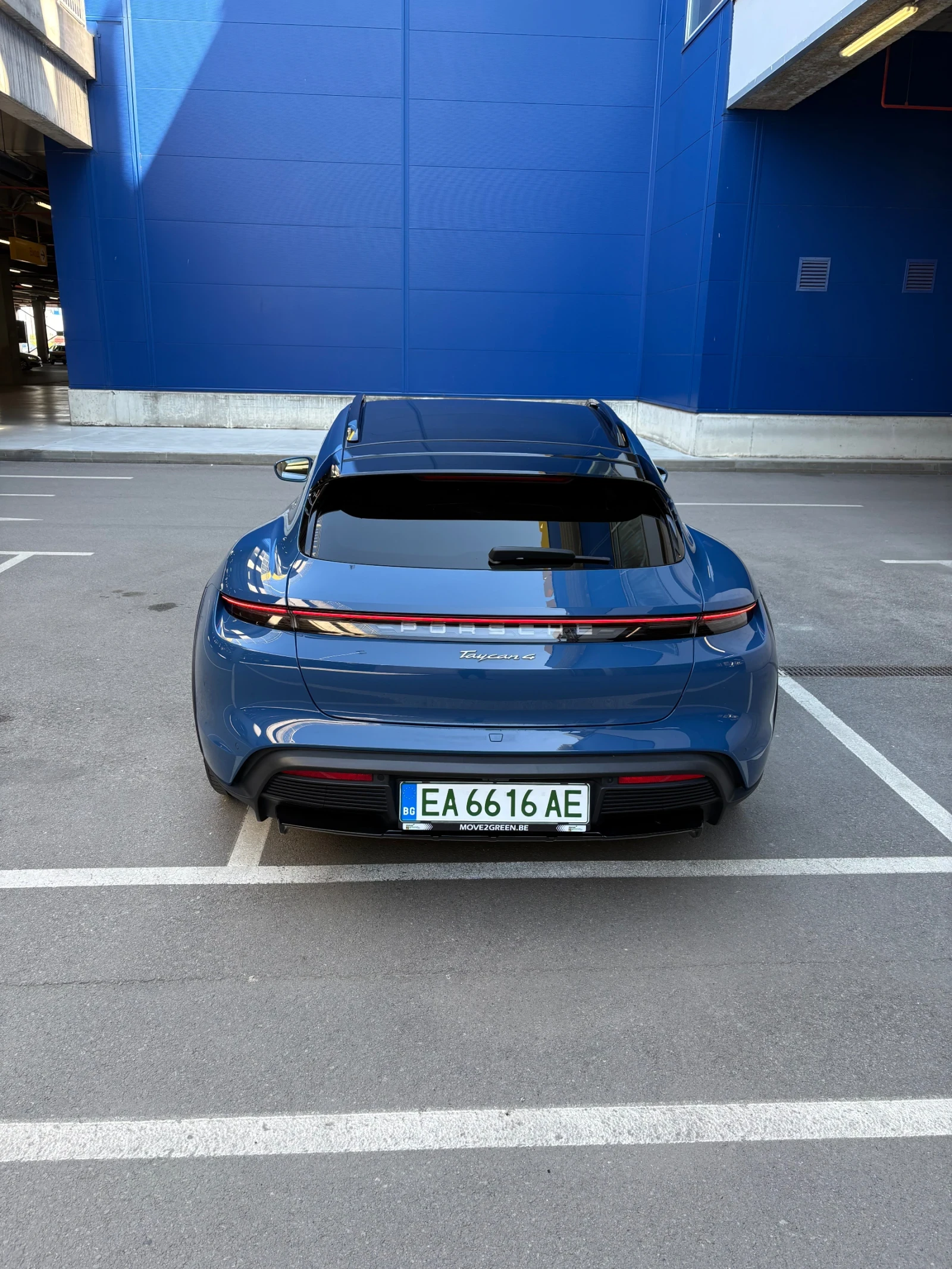 Porsche Taycan 4 �������� �� 20.01.2027 | Mobile.bg � ����������� 4