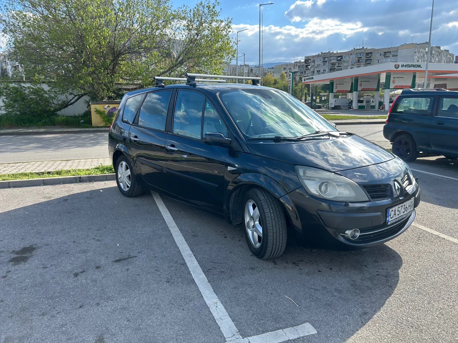 Renault Scenic 1.5DCI, снимка 4 - Автомобили и джипове - 54495188
