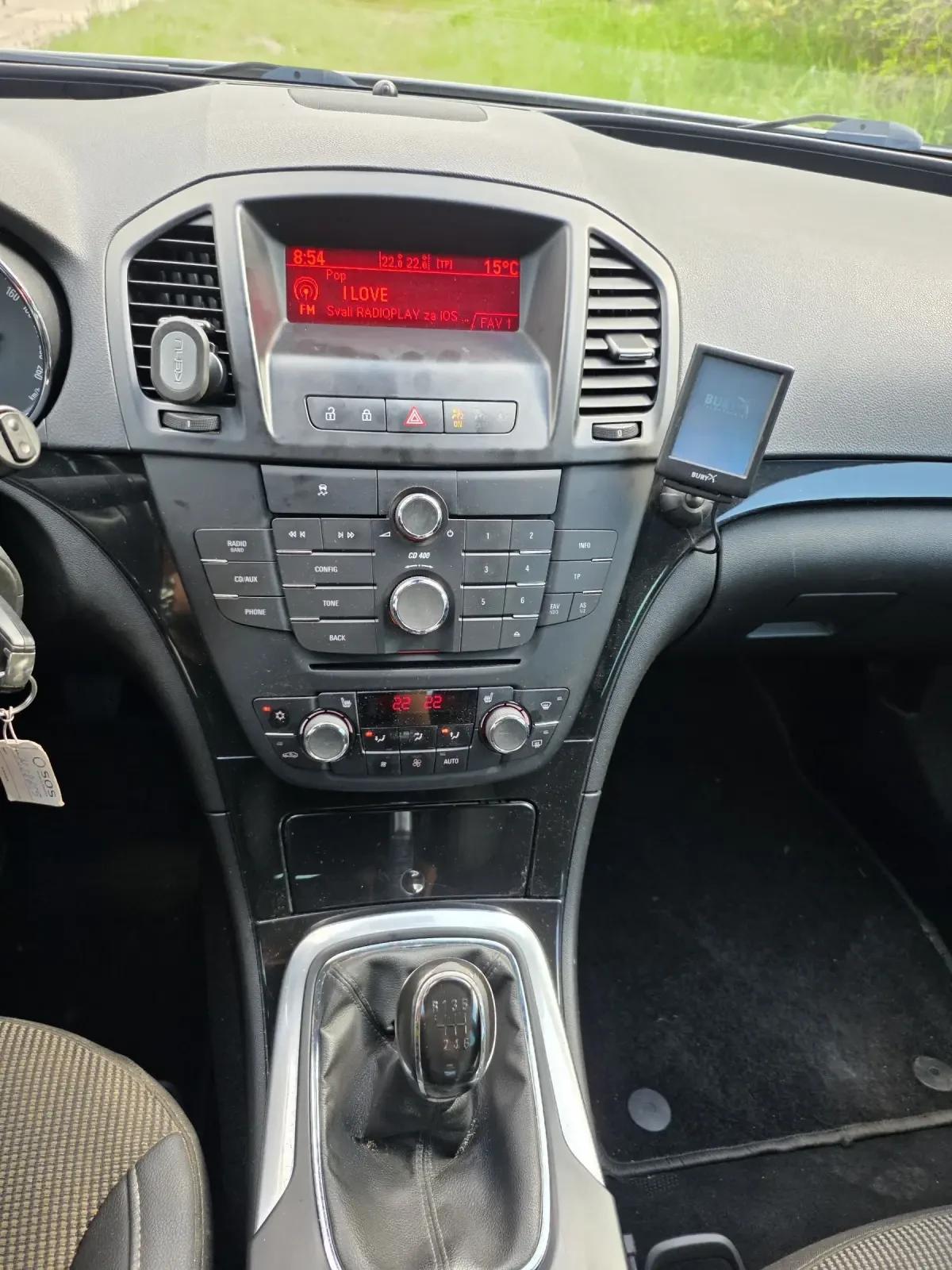 Opel Insignia Sports tourer, снимка 9 - Автомобили и джипове - 54570923