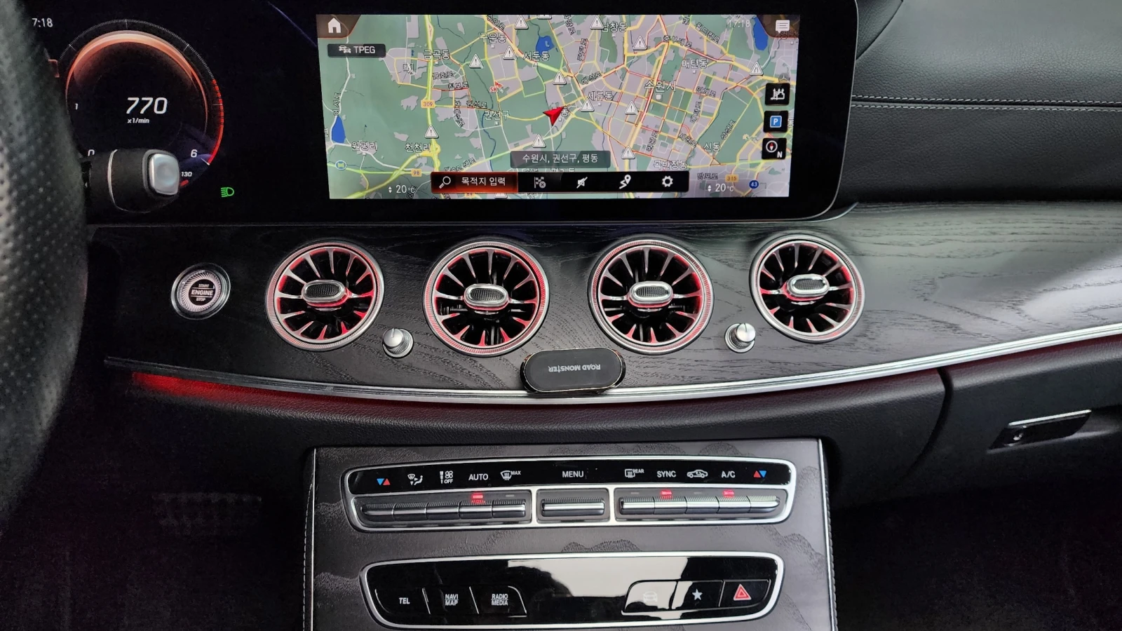 Mercedes-Benz E 220 E220d 4MATIC AMG Line | 360 CAM | HUD | DISTRONIC  | Mobile.bg � ����������� 12