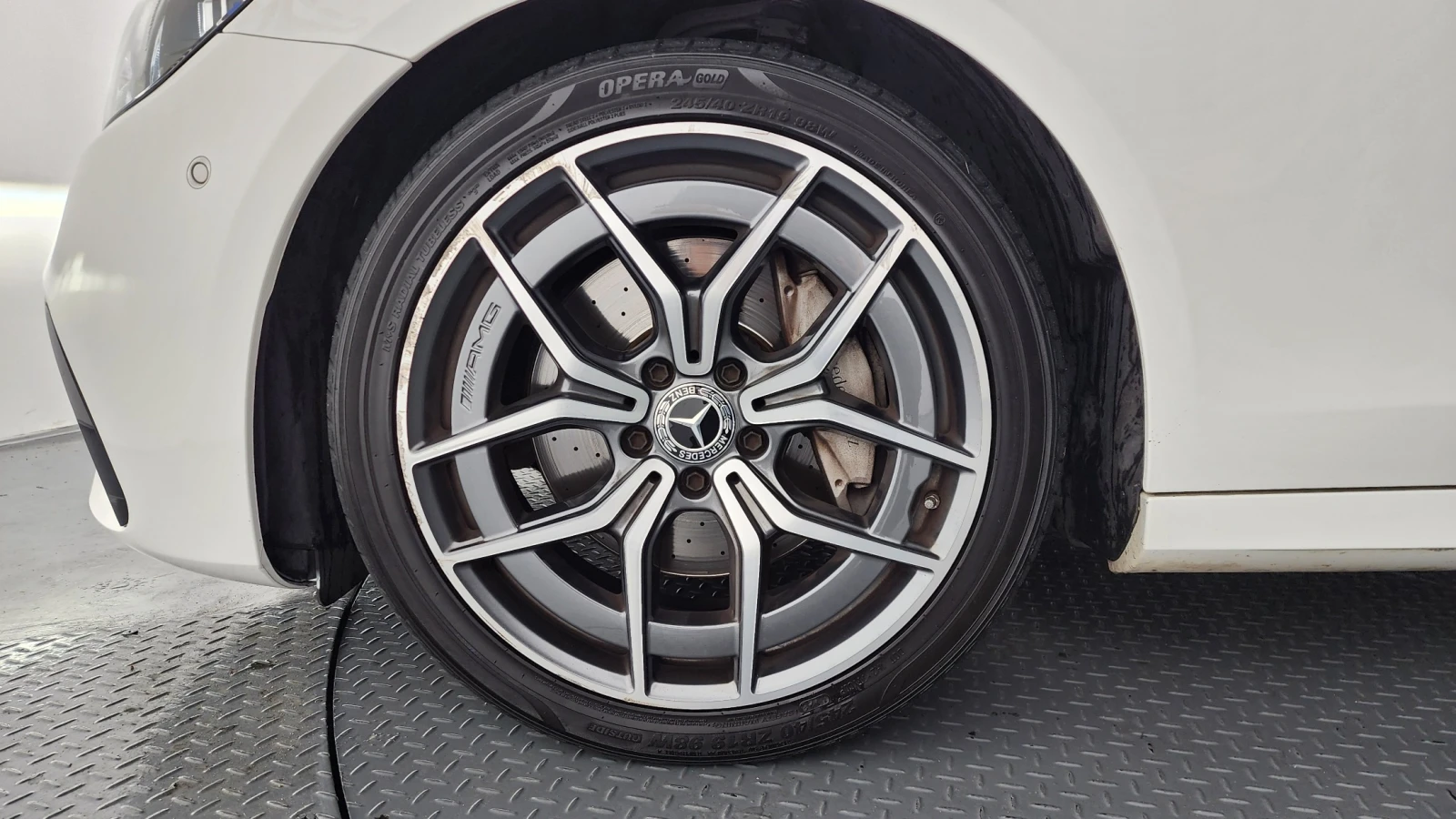 Mercedes-Benz E 220 E220d 4MATIC AMG Line | 360 CAM | HUD | DISTRONIC  | Mobile.bg � ����������� 5