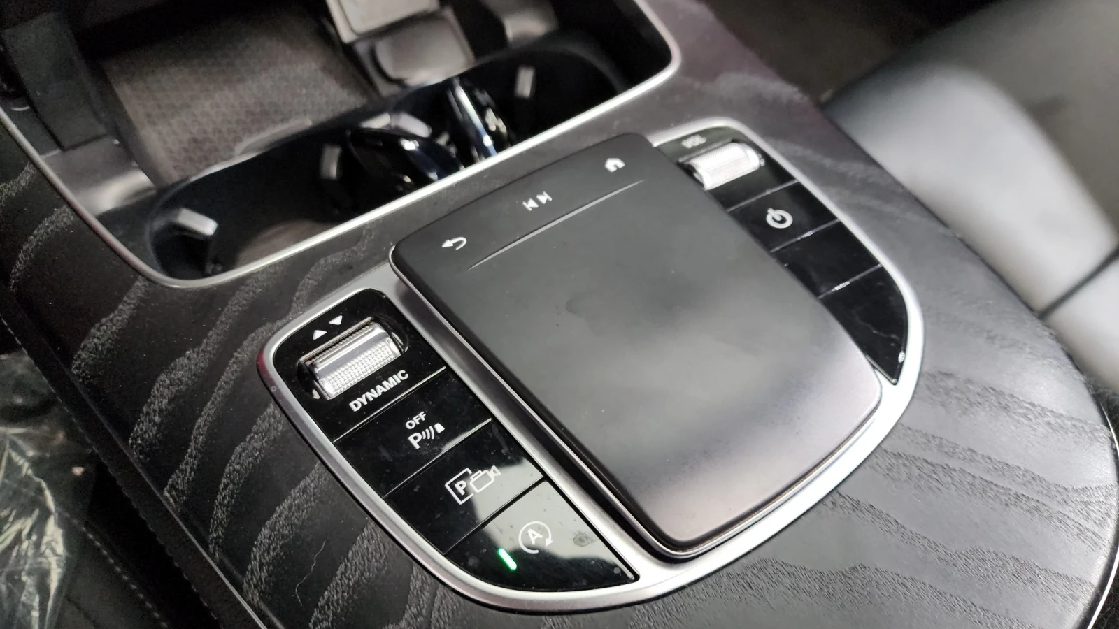 Mercedes-Benz E 220 E220d 4MATIC AMG Line | 360 CAM | HUD | DISTRONIC  | Mobile.bg � ����������� 16