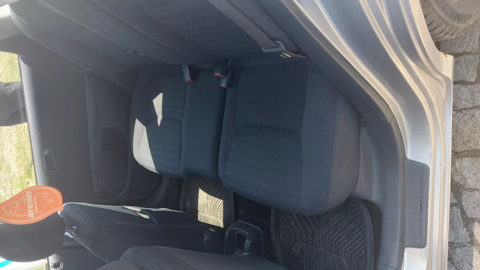 Honda Civic 1.4 v-vtec , снимка 9 - Автомобили и джипове - 55000269