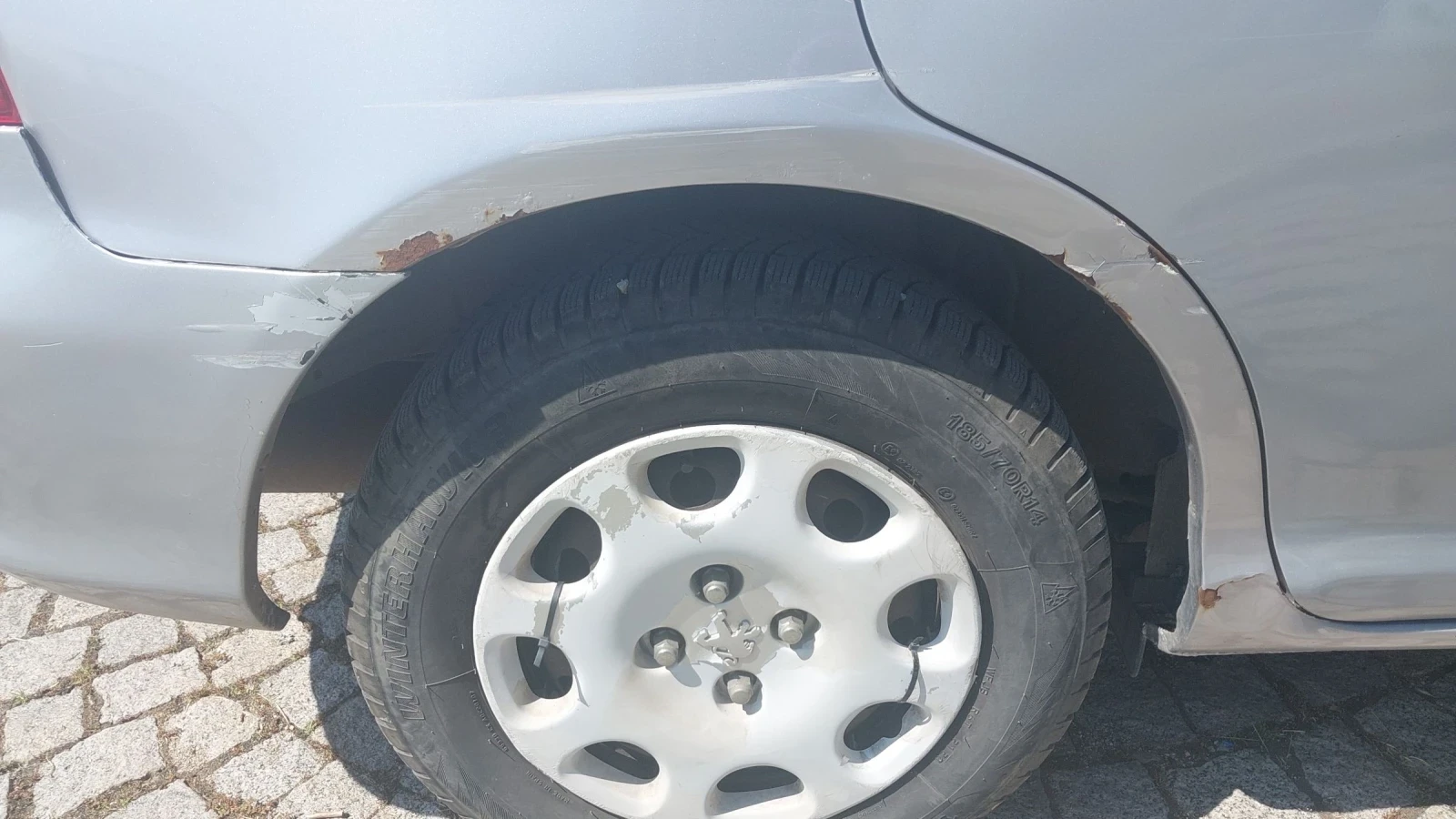 Honda Civic 1.4 v-vtec , снимка 11 - Автомобили и джипове - 55000269