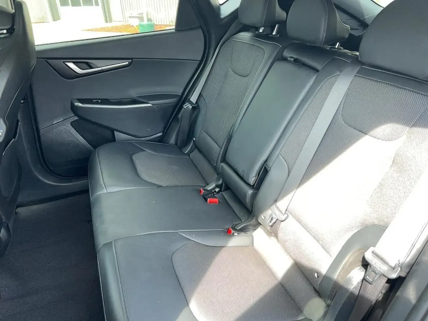 Kia EV6 LONG RANGE AWD/360CAM/FULL, снимка 15 - Автомобили и джипове - 55223965