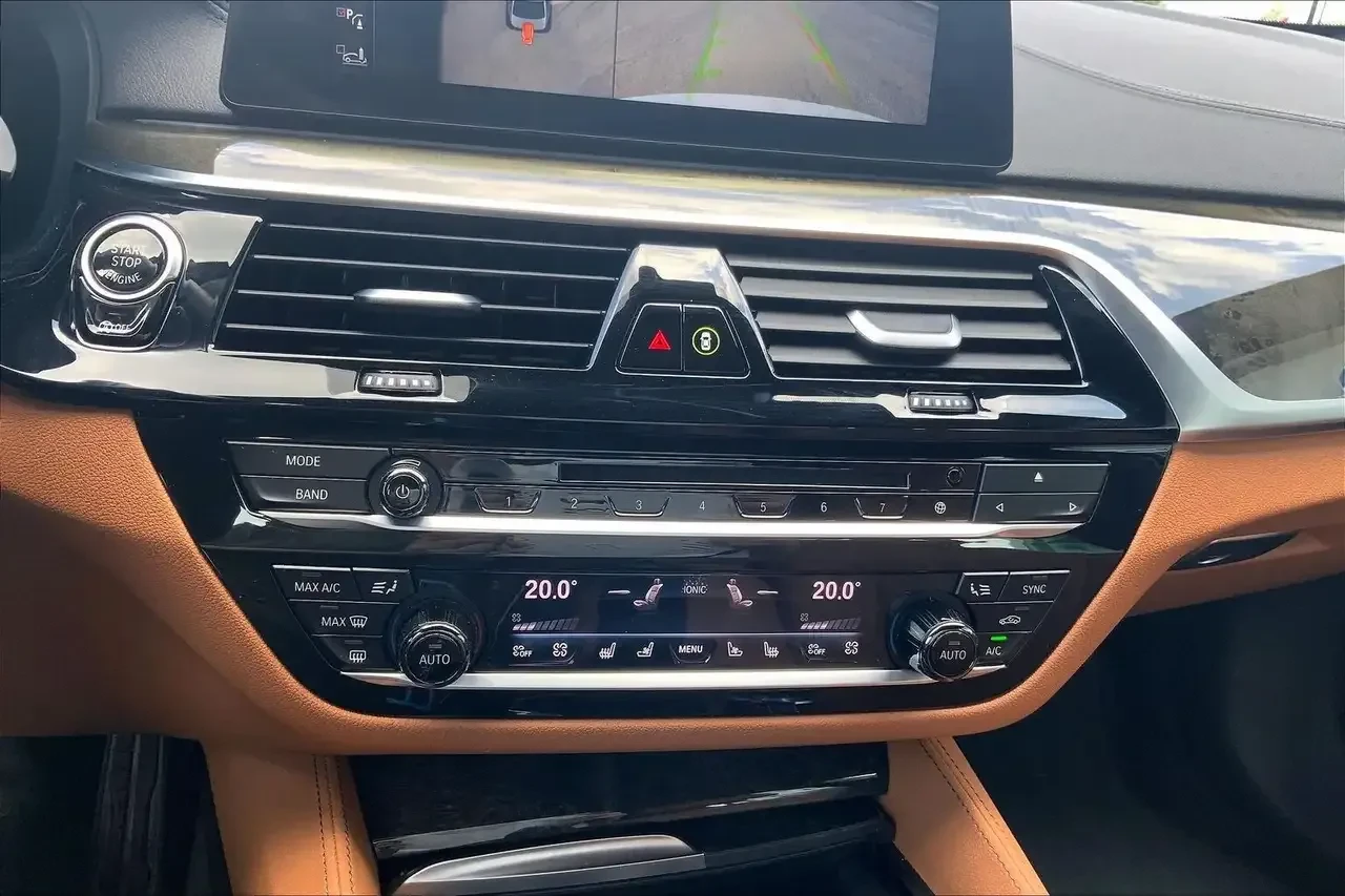 BMW 540 i xDrive | M Pack | PANO | ����� | ACC | H/K | HUD | Mobile.bg � ����������� 17