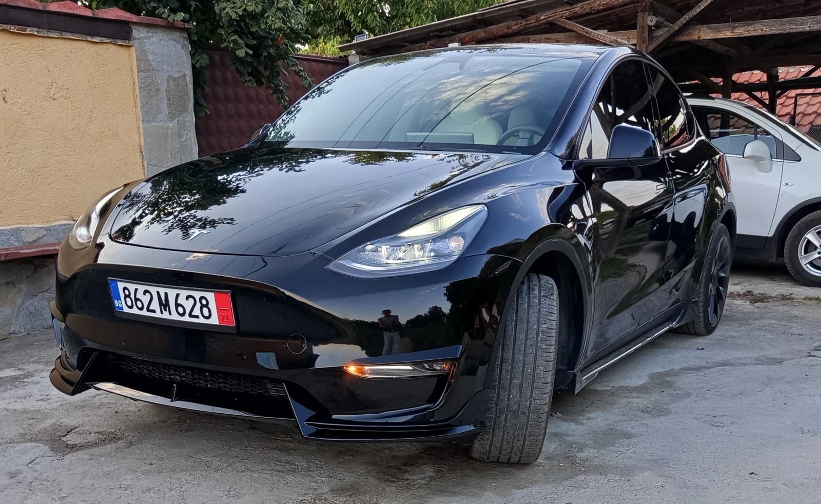 Tesla Model Y Model Y Dual Motor