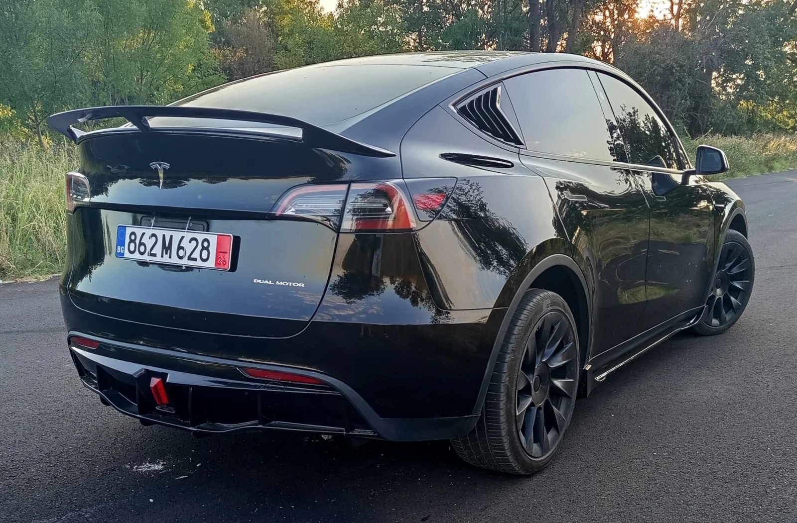 Tesla Model Y Dual Motor, снимка 6 - Автомобили и джипове - 55730524