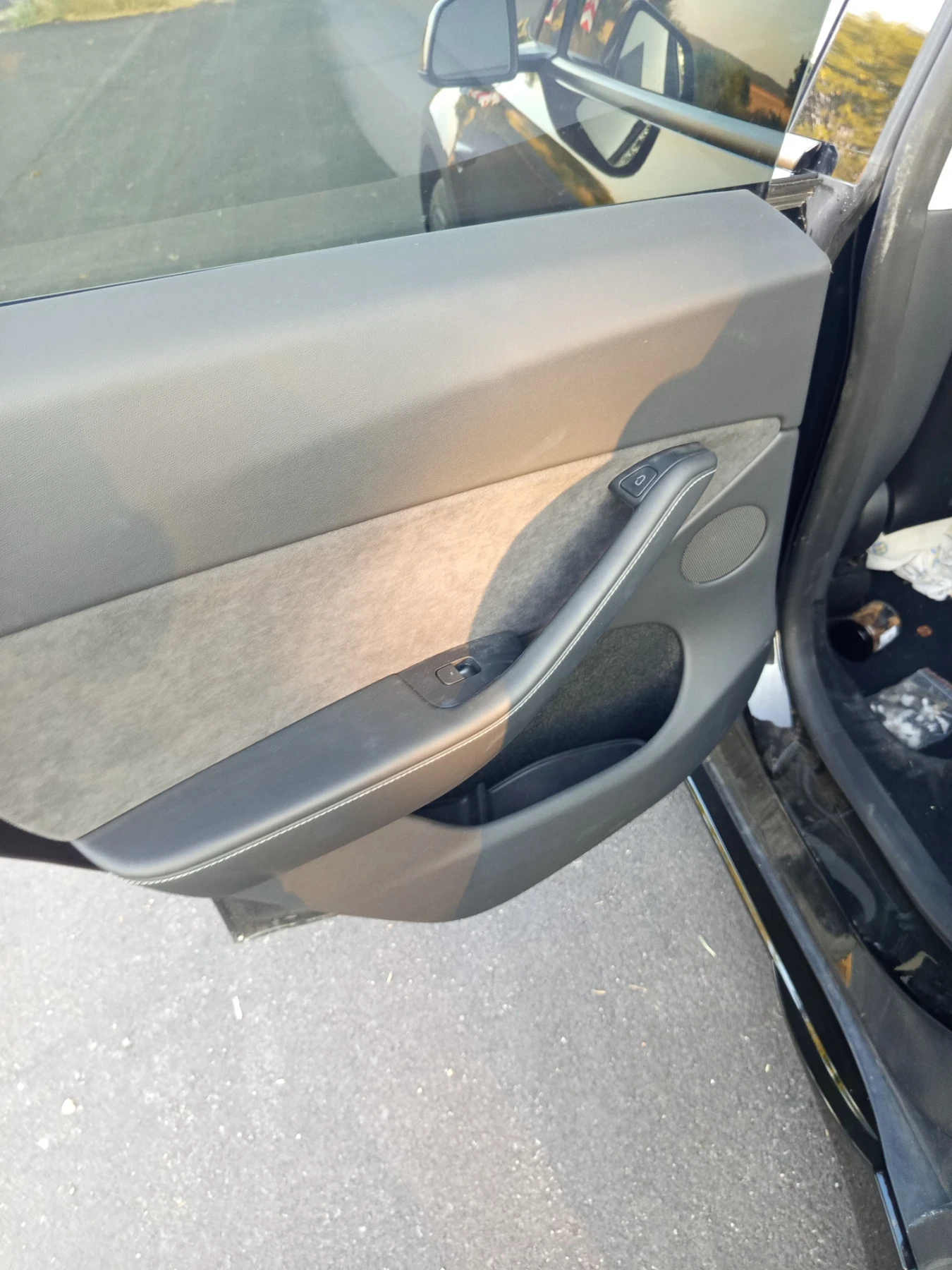 Tesla Model Y Dual Motor, снимка 14 - Автомобили и джипове - 55730524