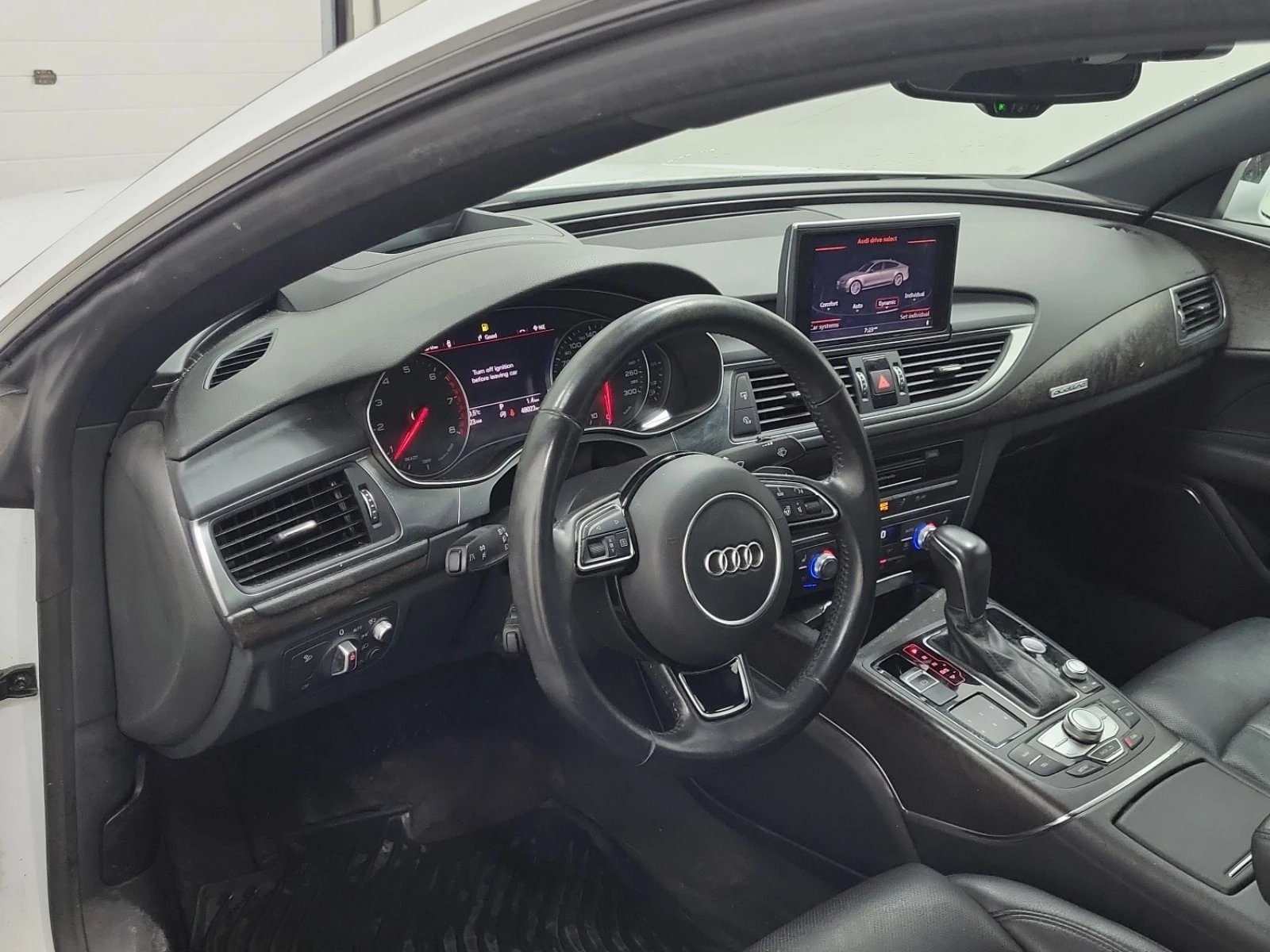Audi A7 * 3.0T * S-Line * TECHNIK * CARFAX * , снимка 7 - Автомобили и джипове - 55841739