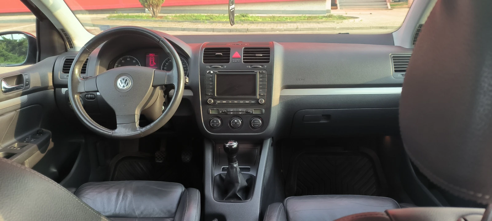 VW Golf FSI, снимка 6 - Автомобили и джипове - 56138202