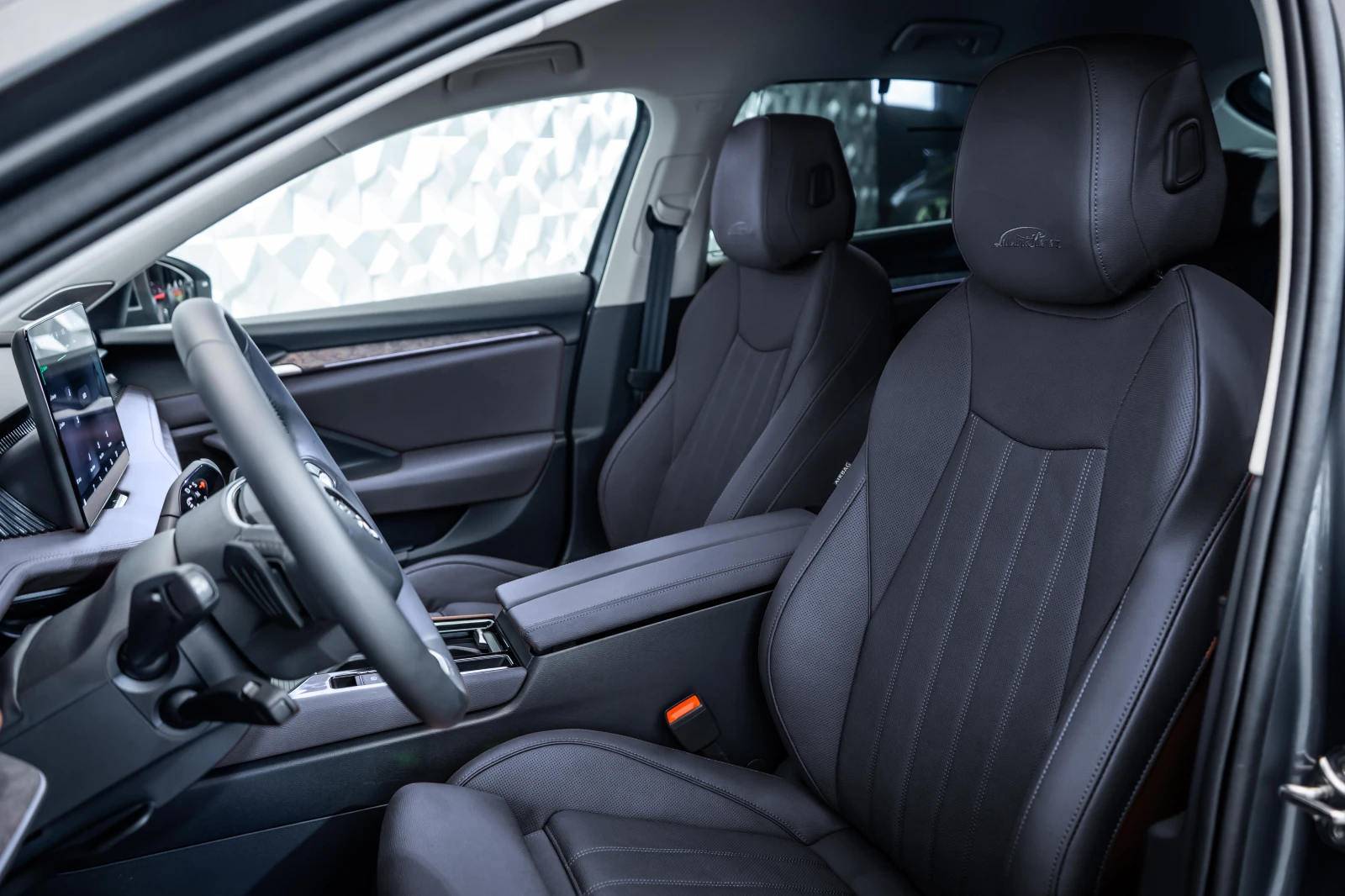 Skoda Superb 2.0 TSI L&K 4x4 | Mobile.bg � ����������� 12