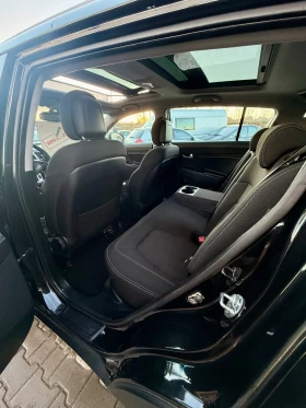 Kia Sportage 2.0* 4x4* Панорама* Нов внос* Италия* Топ* Реална*, снимка 13