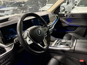 BMW X7 SKY LOUNGE* DISTRONIC* 7 SEATS* HEAD UP, снимка 13
