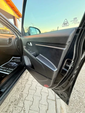 Kia Sportage 2.0* 4x4* Панорама* Нов внос* Италия* Топ* Реална* - 17777 лв. / 9089.24 € - 55029060 7