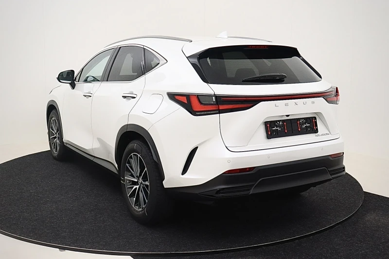 Lexus NX 450 НАЛИЧЕН В СОФИЯ ( 450H+ ) * 10 ГОДИНИ ГАРАНЦИЯ 0км, снимка 5 - Автомобили и джипове - 48196089