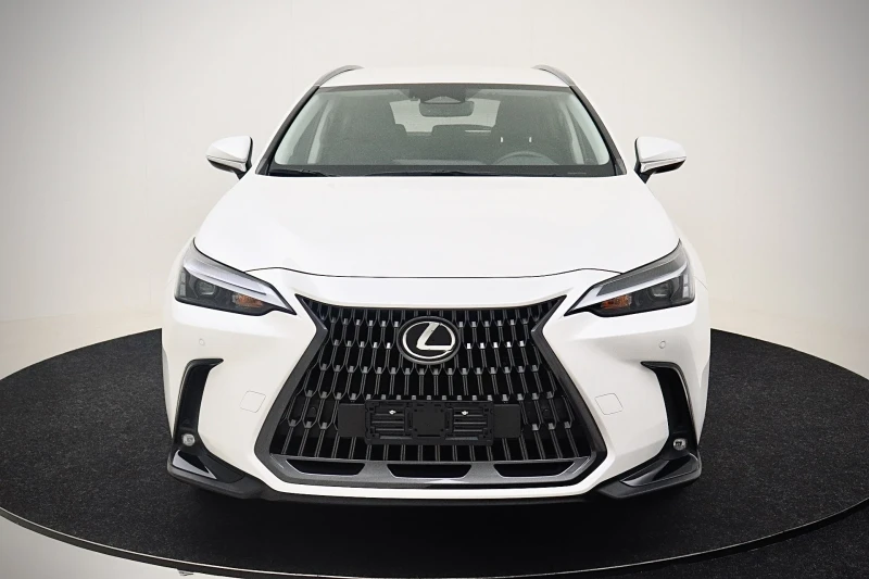 Lexus NX 450 НАЛИЧЕН В СОФИЯ ( 450H+ ) * 10 ГОДИНИ ГАРАНЦИЯ 0км, снимка 2 - Автомобили и джипове - 48196089