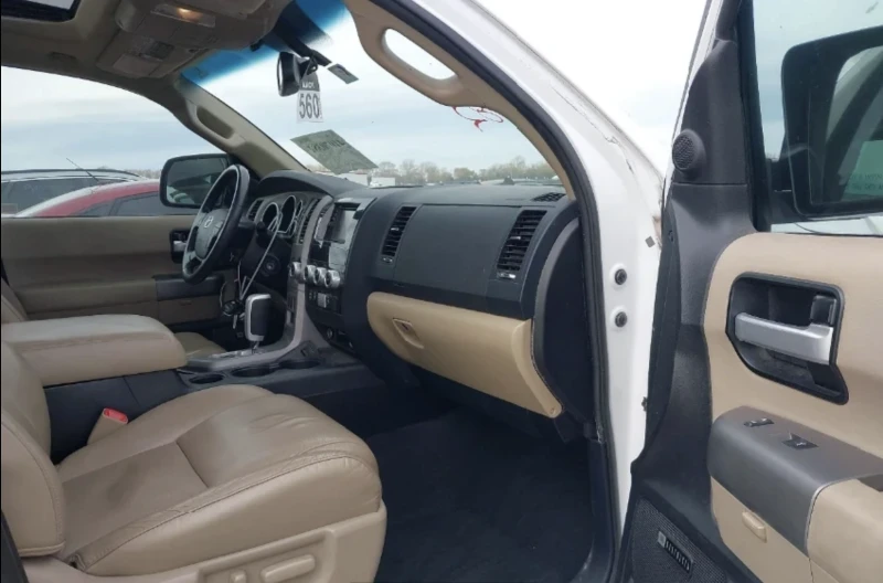 Toyota Sequoia, снимка 7 - Автомобили и джипове - 48976290