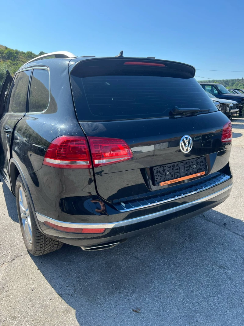 VW Touareg 3.0 TDI Exclusive, снимка 6 - Автомобили и джипове - 50899014