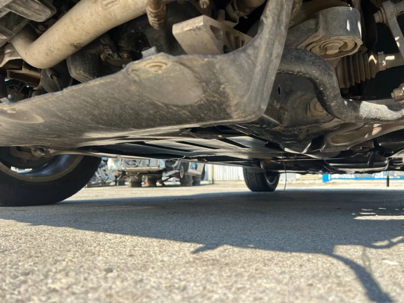 VW Touareg 3.0 TDI Exclusive, снимка 16 - Автомобили и джипове - 50899014