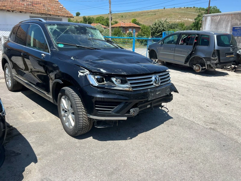 VW Touareg 3.0 TDI Exclusive - 11 лв. - 41392233 1
