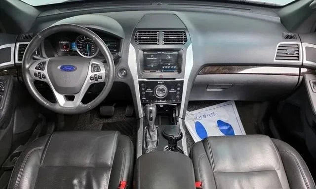 Ford Explorer 3.5 4WD - изображение 5