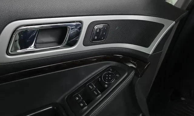 Ford Explorer 3.5 4WD, снимка 16 - Автомобили и джипове - 52883740