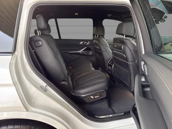 BMW X7 40d xDrive = M-Sport Pro = Гаранция - изображение 10