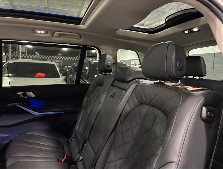 BMW X7 SKY LOUNGE* DISTRONIC* 7 SEATS* HEAD UP - изображение 8