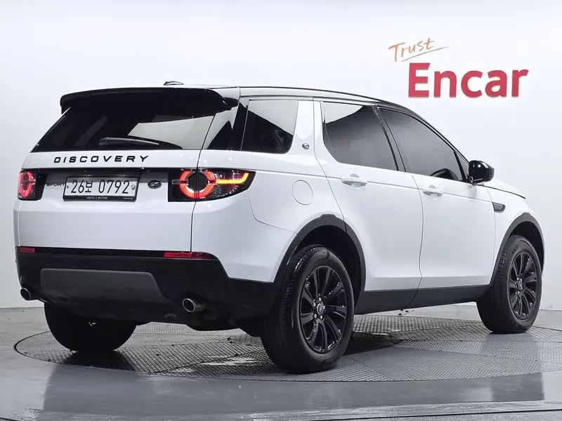 Land Rover Discovery Sport Sports 2.0 Td4 Se, снимка 2 - Автомобили и джипове - 55216008
