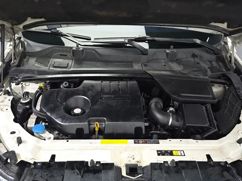 Land Rover Discovery Sport Sports 2.0 Td4 Se, снимка 6 - Автомобили и джипове - 55216008