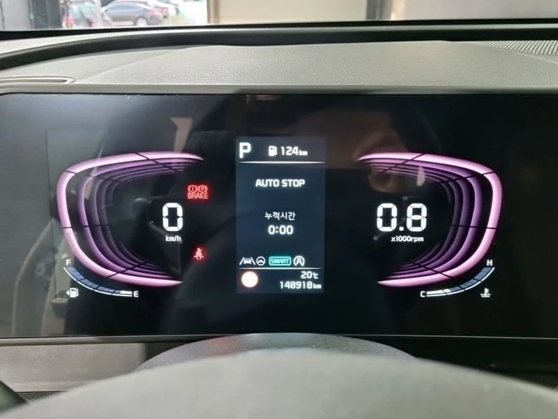 Kia Sportage Diesel 2.0 2WD| 184к.с.| ВКЛ.ТЕХНОТЕСТ, снимка 8 - Автомобили и джипове - 55636725