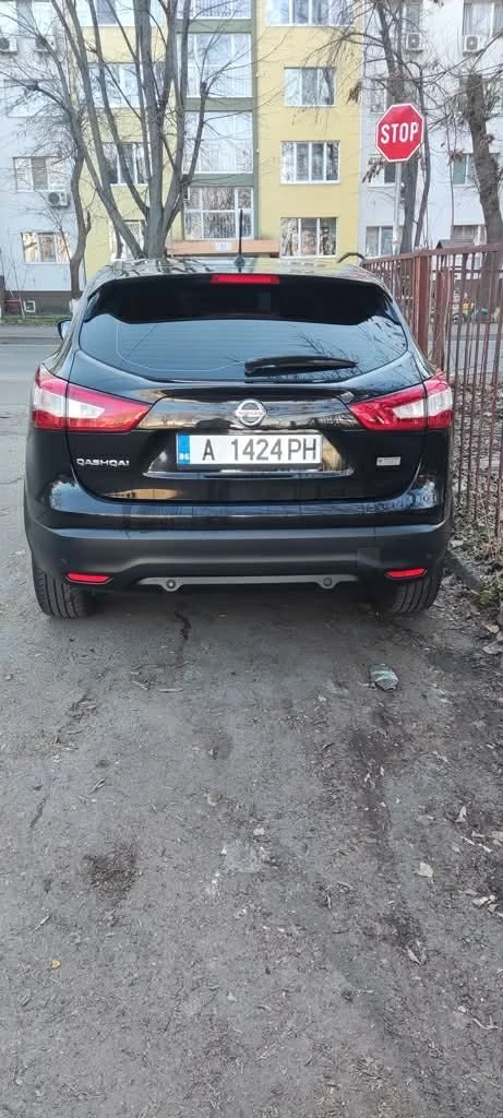 Nissan Qashqai Джип, снимка 2 - Автомобили и джипове - 55967611