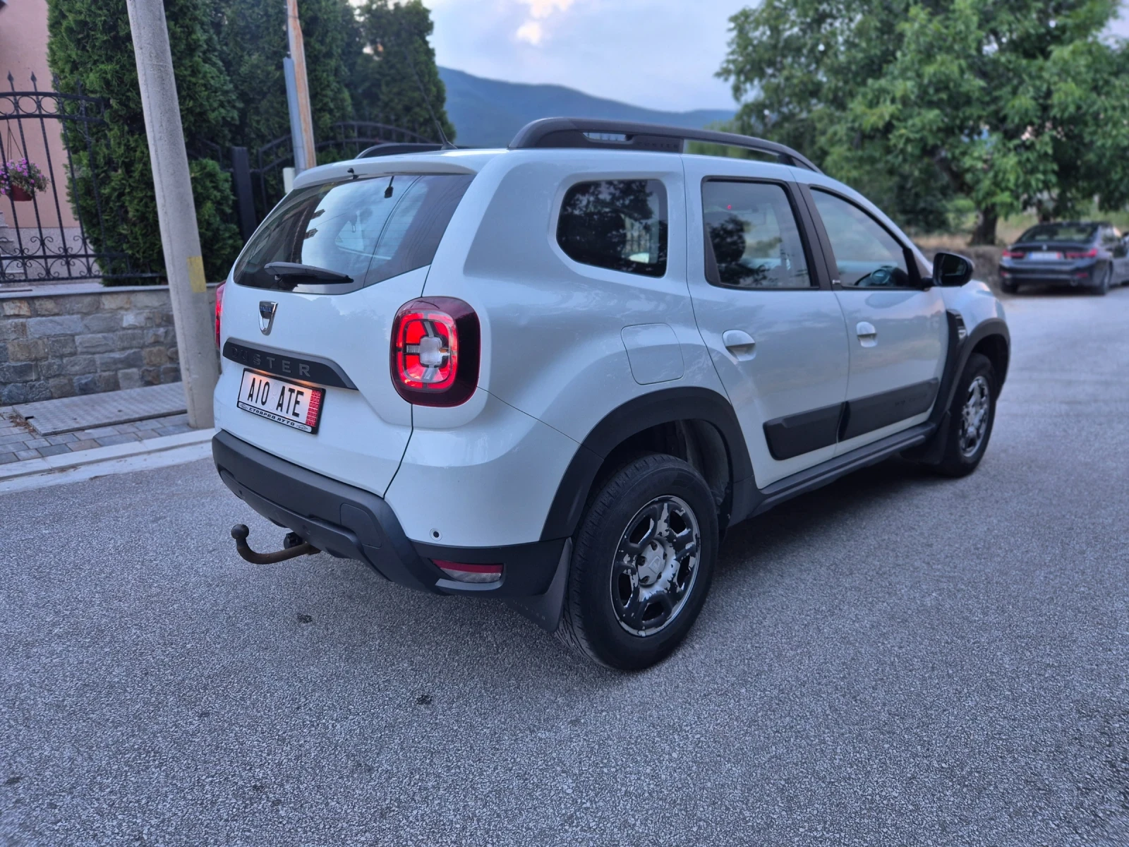 Dacia Duster 1.5DCI-115кс/4х4/20г - изображение 5