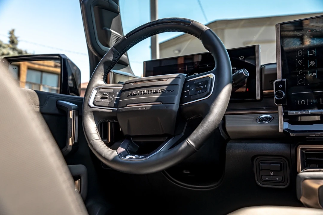 Gmc Terrain  Hummer EV Pickup E4WD Crew Cab* Clean Carfax - изображение 7