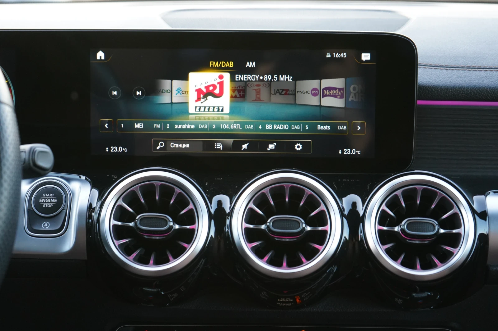 Mercedes-Benz GLB 200 4M* AMG* NIGHT PACK* CAMERA* DISTR* EXCLUSIVE | Mobile.bg � ����������� 11