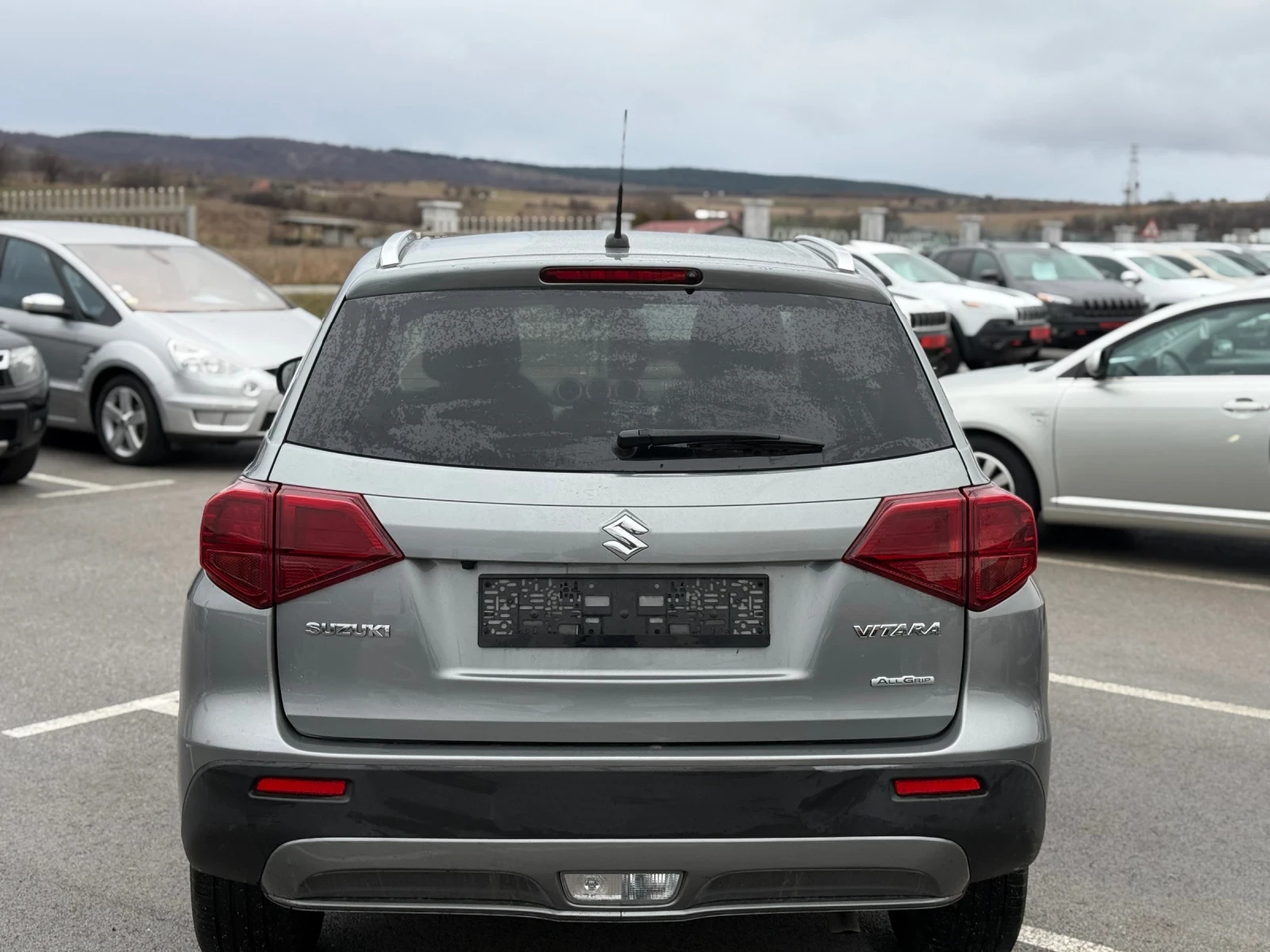 Suzuki Vitara 1.0BOOSTER JET* FULL EXTRA* 4x4* ЛИЗИНГ*  - изображение 4