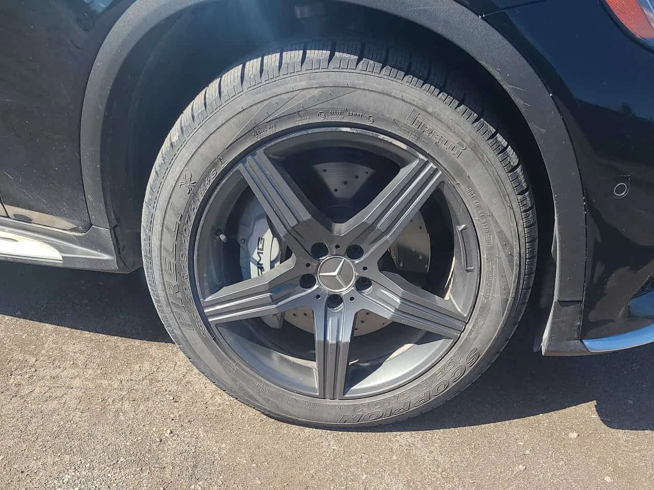 Mercedes-Benz GLC 43 AMG ДИСТРОНИК * 360 * BURMESTER * PANO * ПОДГРЕВИ , снимка 16 - Автомобили и джипове - 54231458