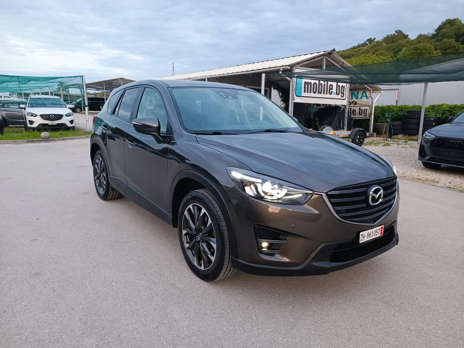 Mazda CX-5 2.5i-192kc-ШВЕЙЦАРИЯ-АВТОМАТ-4Х4-FACELIFT-KEYLESS, снимка 2 - Автомобили и джипове - 54609139