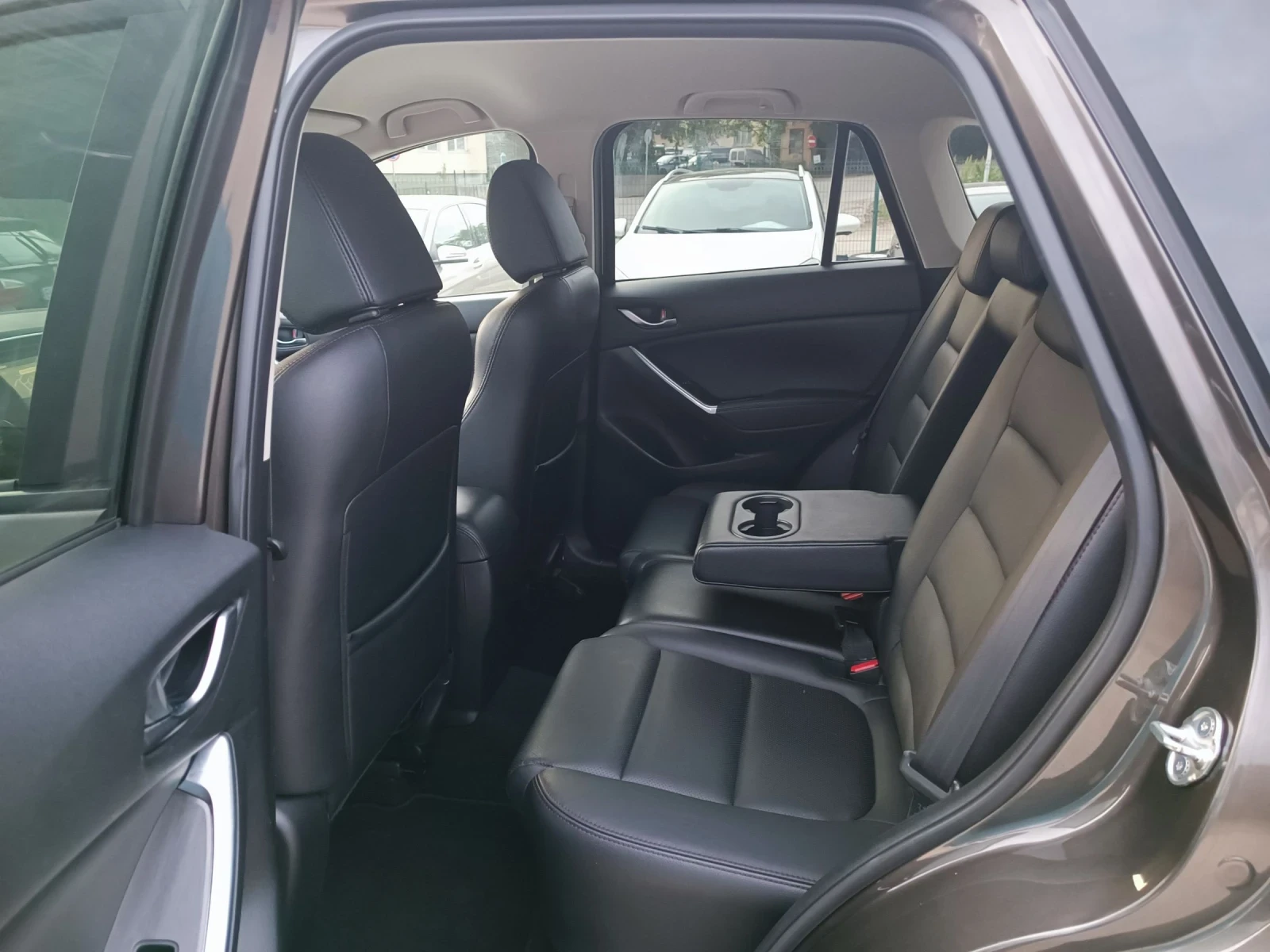 Mazda CX-5 2.5i-192kc-ШВЕЙЦАРИЯ-АВТОМАТ-4Х4-FACELIFT-KEYLESS, снимка 10 - Автомобили и джипове - 54609139